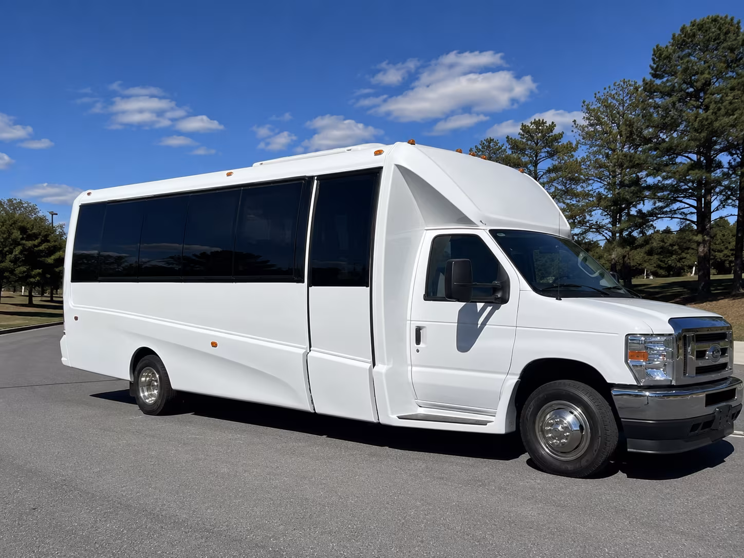 25 passenger minibus