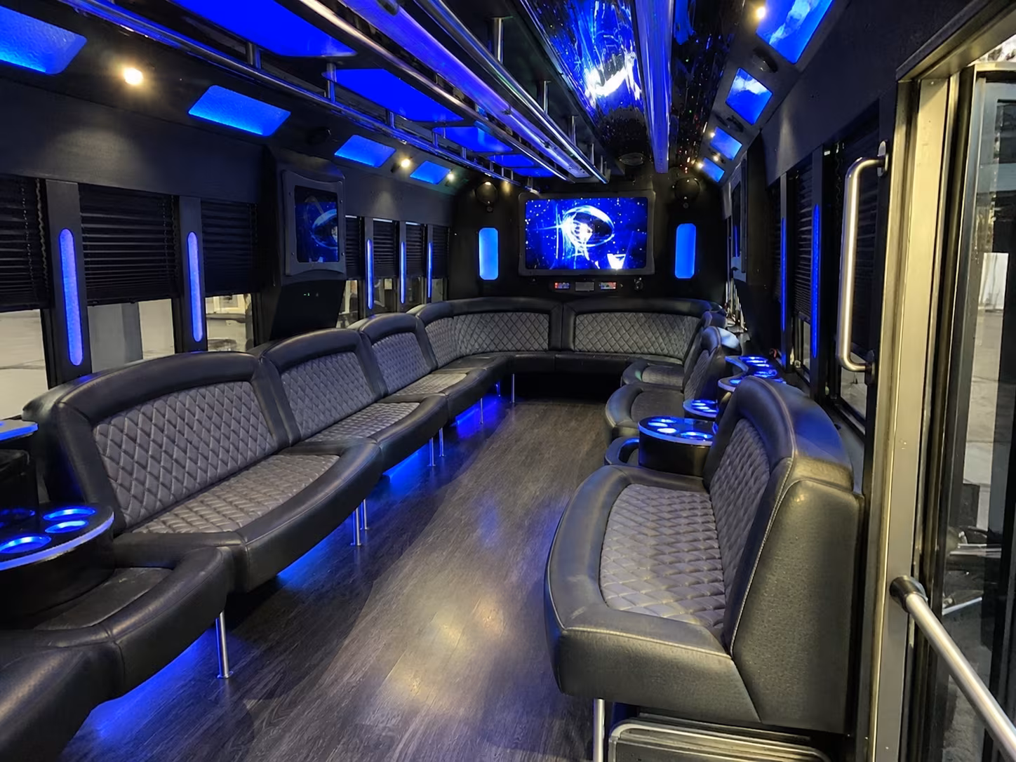 gresham 28 passenger party bus interior