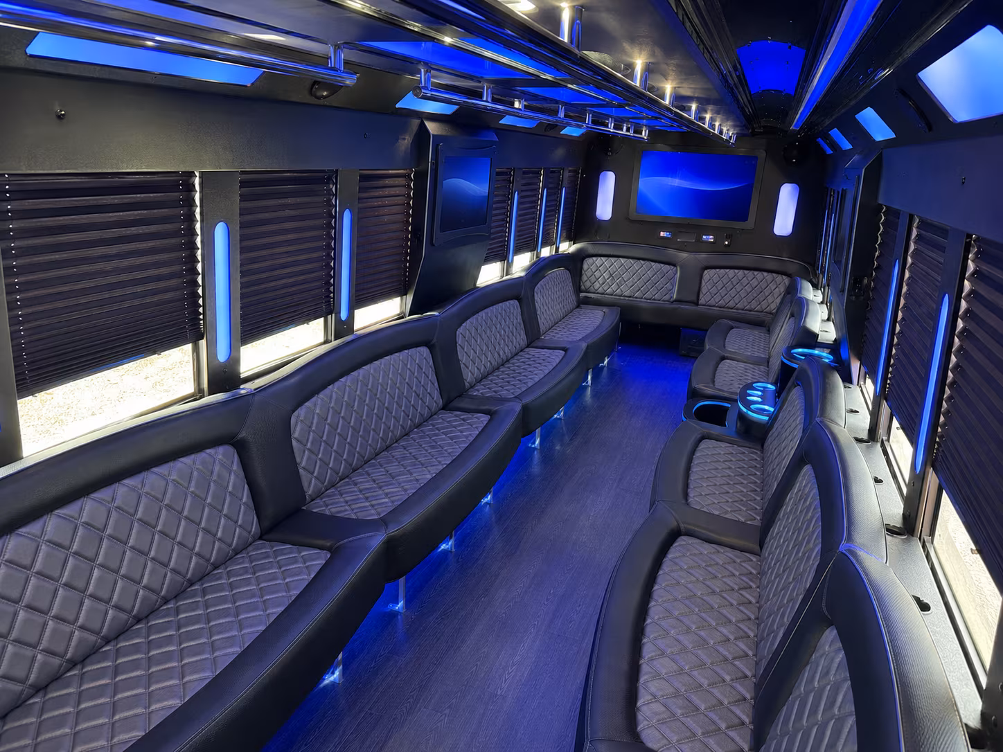 gresham party buses for bachelorette bar crawls through portland