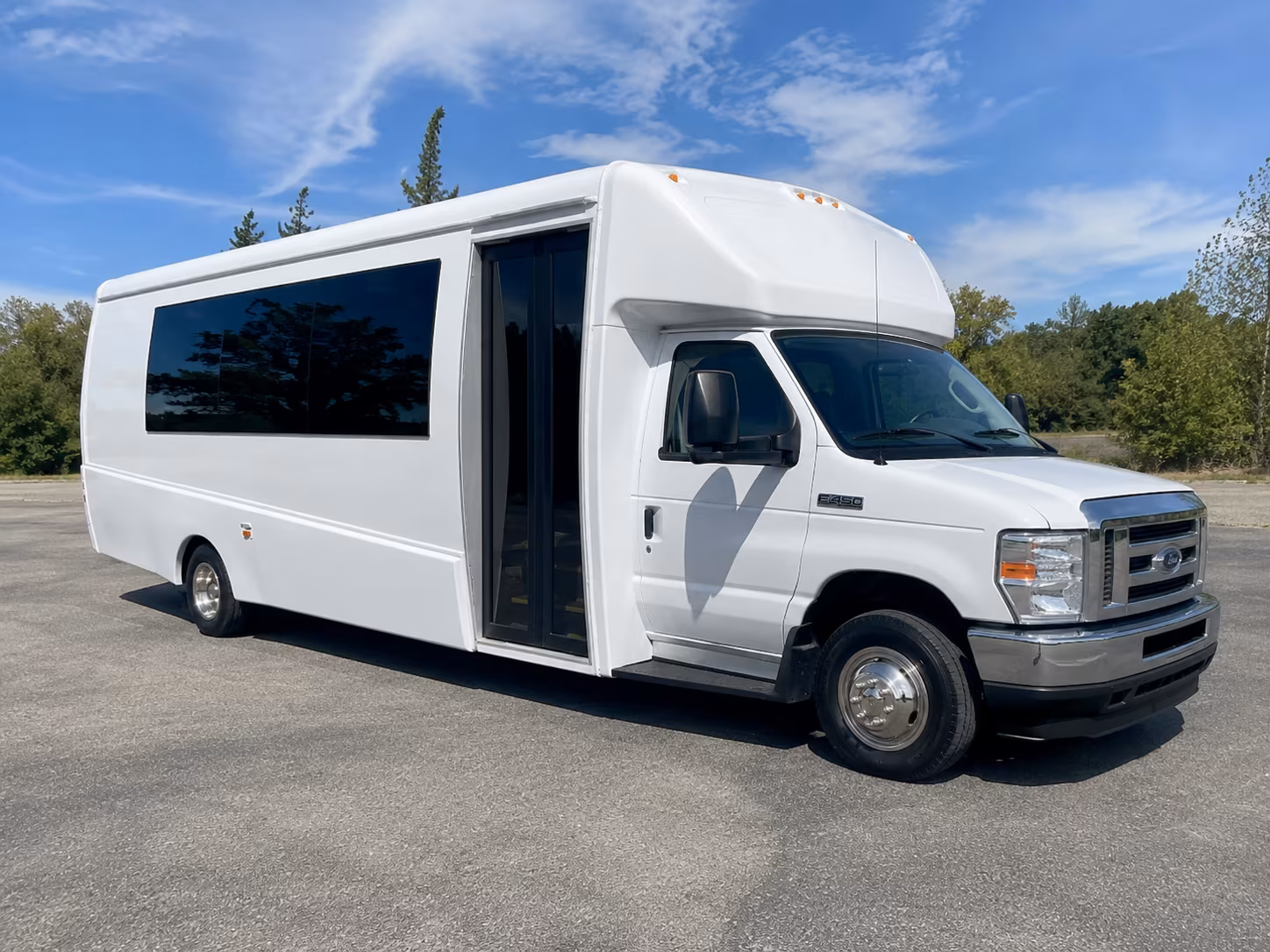 gresham quinceanera sweet 16 party bus rental