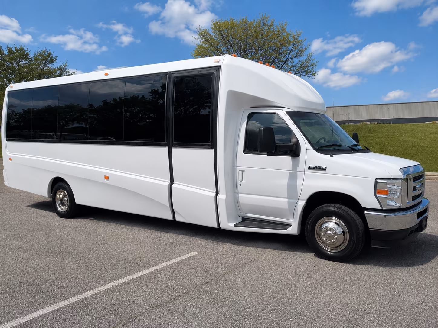 secure transportation for your next airport transfer 4